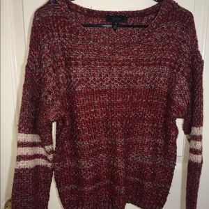 Jessica Simpson sweater